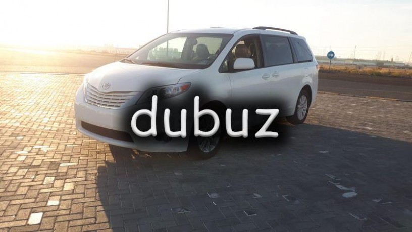 2014-toyota-sienna-big-9