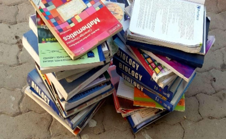 igcse-and-holt-books-for-sale-big-0