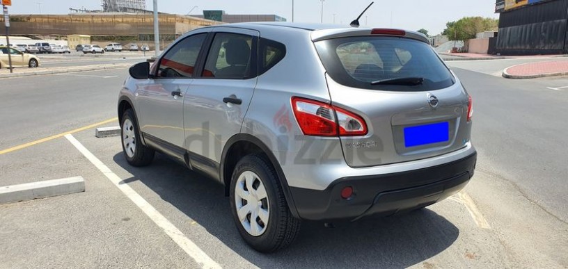 nissan-qashqai-gcc-well-maintained-vehicle-for-urgent-sale-big-0