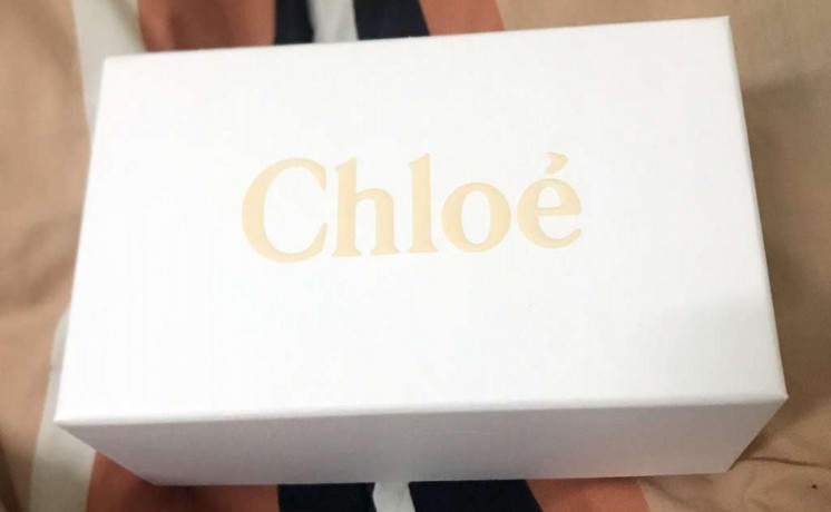 ntharat-klyoy-thhby-chloe-sunglasses-big-0