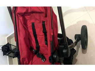 
                        mothercare strolar                                            