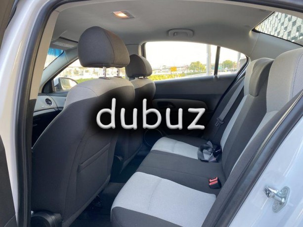 chevrolet-cruze-ls-2016-gcc-original-paint-big-4