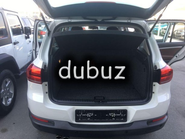volkswagen-tiguan-4motion-20-l-gcc-big-18