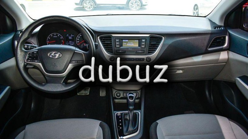 hyundai-accent-2018-gcc-under-dealer-warranty-big-2