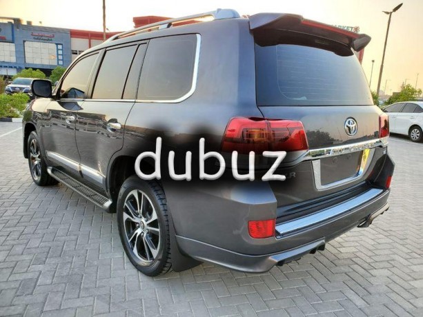 toyota-land-cruiser-2012-facelift-2020-in-super-condition-big-2