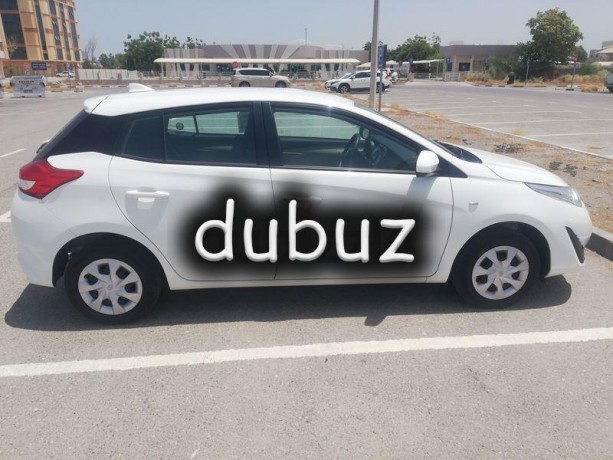 toyota-yaris-13l-se-big-7