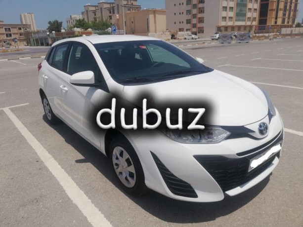 toyota-yaris-13l-se-big-2