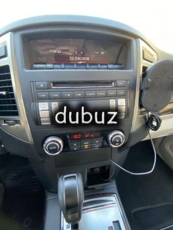 mitsubishi-pajero-35l-gls-gold-big-15