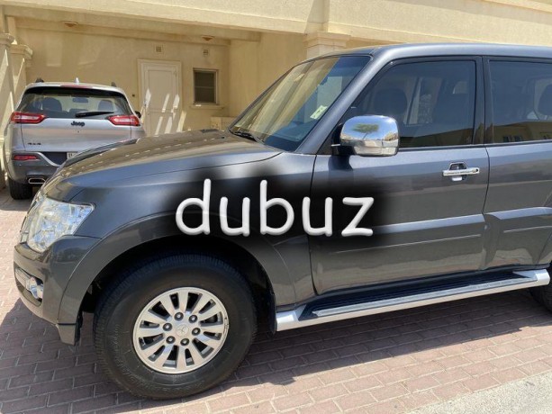 mitsubishi-pajero-35l-gls-gold-big-5