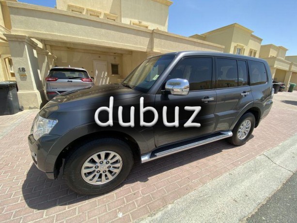 mitsubishi-pajero-35l-gls-gold-big-3