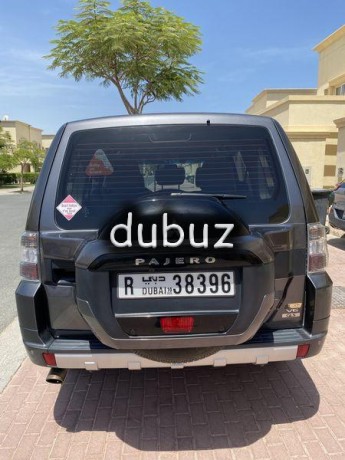 mitsubishi-pajero-35l-gls-gold-big-2