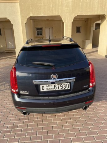 lady-driven-srx-very-low-mileage-big-3