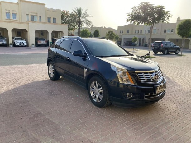 lady-driven-srx-very-low-mileage-big-0