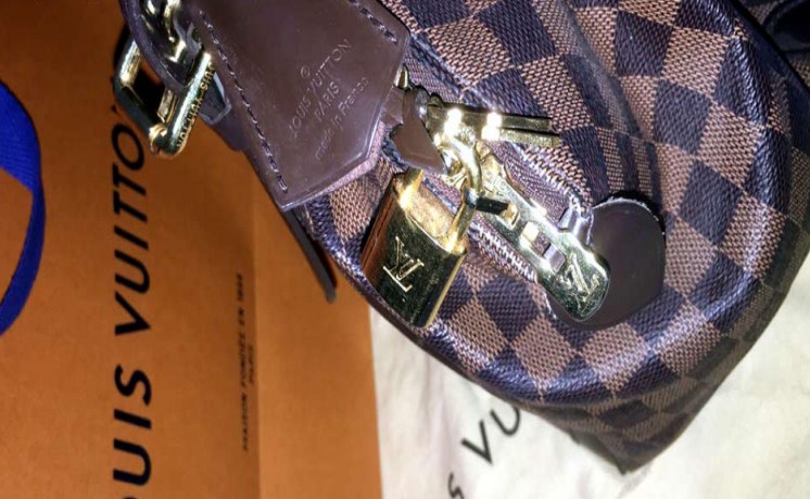 authentic-louis-vuitton-damier-ebene-canvas-verona-mm-bag-big-1