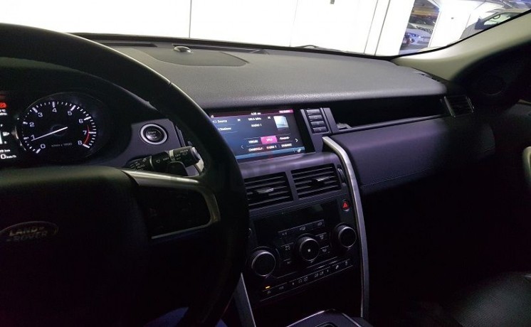 land-rover-discovery-sport-se-2016-gcc-spec-full-service-history-under-premier-motors-warranty-big-5