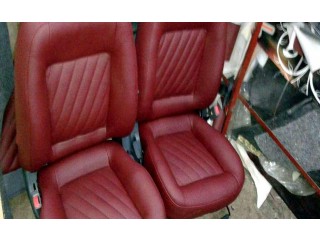 
                        منجد سيارات محترف خبره ممتازه في التنجيد وتغير الداخلية لسيارة                                            