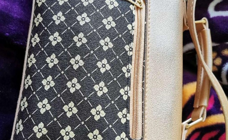 used-hand-bags-in-dubai-big-1