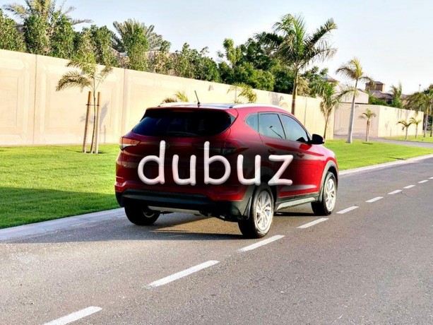 only-785m-hyundai-tucson-2017-gcc-mid-option-100-bank-finance-compact-suv-show-phone-number-big-7