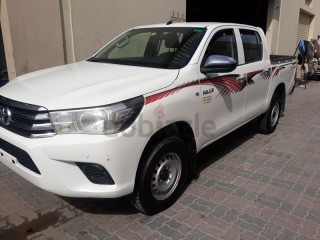  TOYOTA HILUX AUTOMATIC PUCKUP 4x4 2016 MODEL 4X4 FOR SALE 
