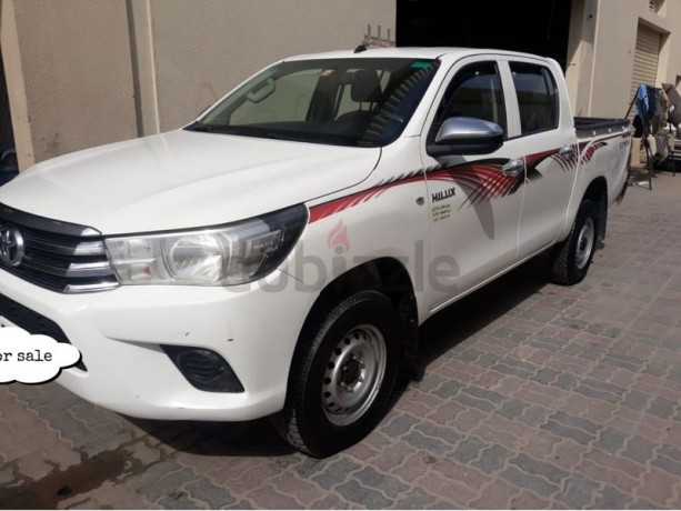 toyota-hilux-automatic-puckup-4x4-2016-model-4x4-for-sale-big-4