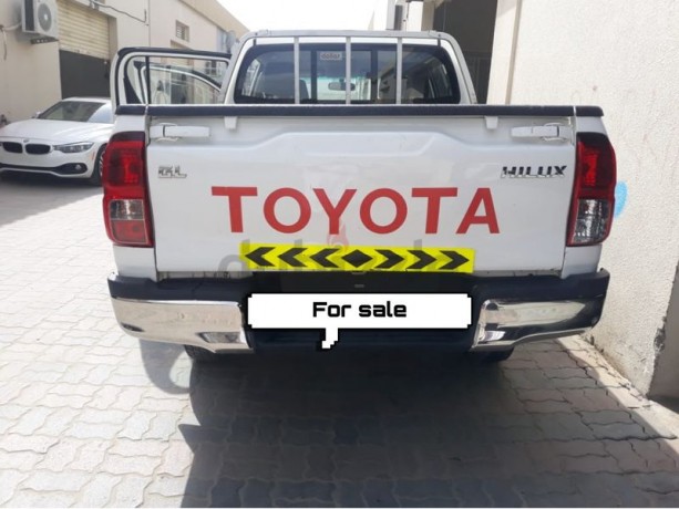 toyota-hilux-automatic-puckup-4x4-2016-model-4x4-for-sale-big-3