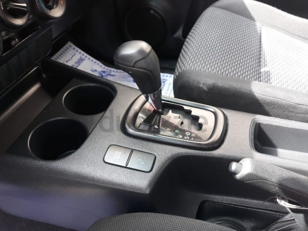 toyota-hilux-automatic-puckup-4x4-2016-model-4x4-for-sale-big-0