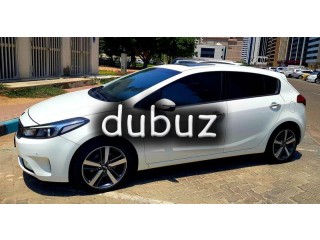 
                            
                            GT line Kia Cerato 2017 GCC Top Top options under warranty
                            
                        