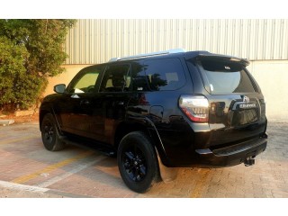 2016 Toyota 4Runner Black color 7 seater with black Interior 