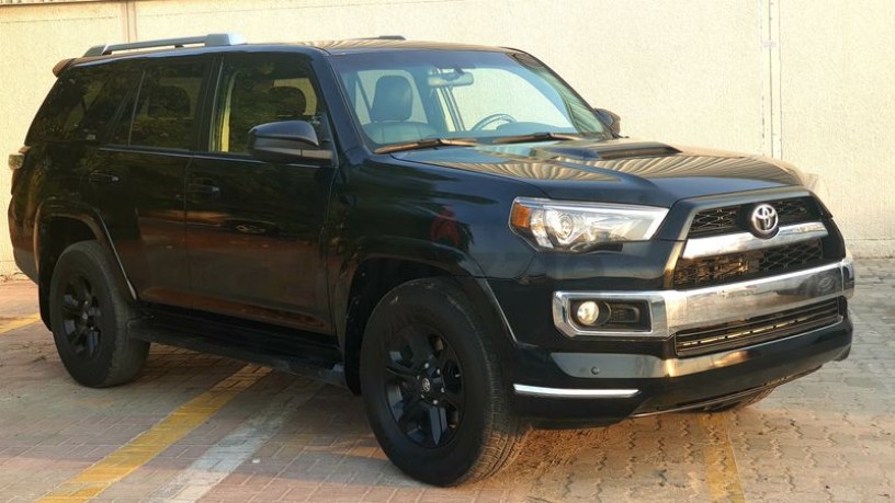 2016-toyota-4runner-black-color-7-seater-with-black-interior-big-14