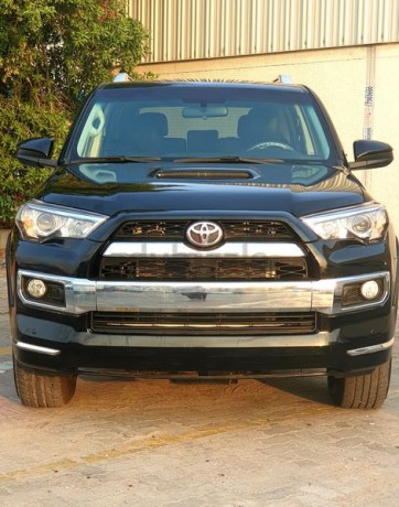 2016-toyota-4runner-black-color-7-seater-with-black-interior-big-11