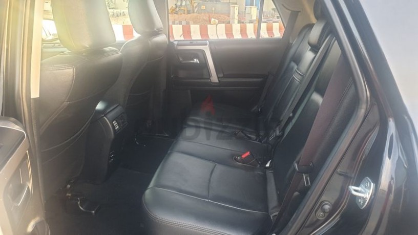 2016-toyota-4runner-black-color-7-seater-with-black-interior-big-6