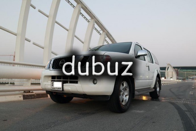 gcc-2012-nissan-pathfinder-low-mileage-big-2