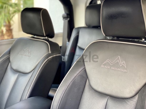 jeep-black-mountain-under-warranty-full-serveris-history-big-1
