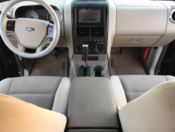 low-mileage-clean-ford-explorer-v6-20062008fresh-japan-imported-big-9