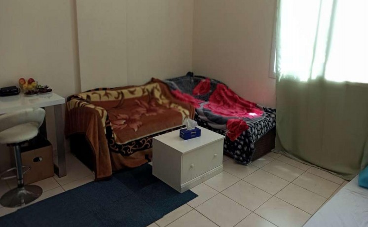 furnished-studio-for-rent-big-5