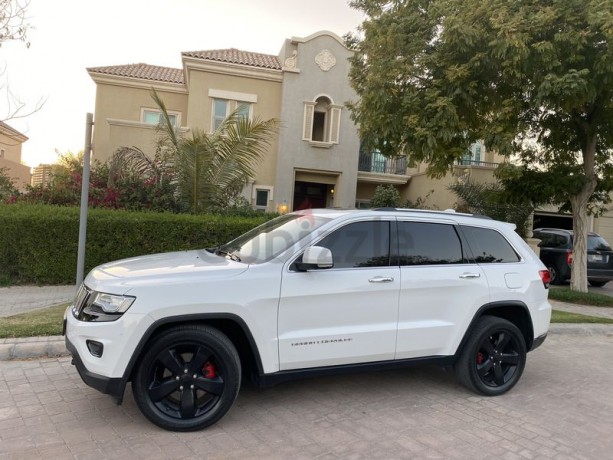 jeep-grand-cherokee-limited-plus-2015-v8-under-warranty-free-service-contract-big-14