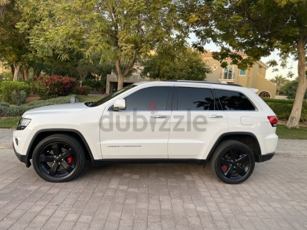 jeep-grand-cherokee-limited-plus-2015-v8-under-warranty-free-service-contract-big-9