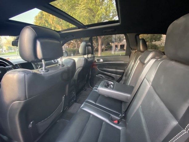 jeep-grand-cherokee-limited-plus-2015-v8-under-warranty-free-service-contract-big-6