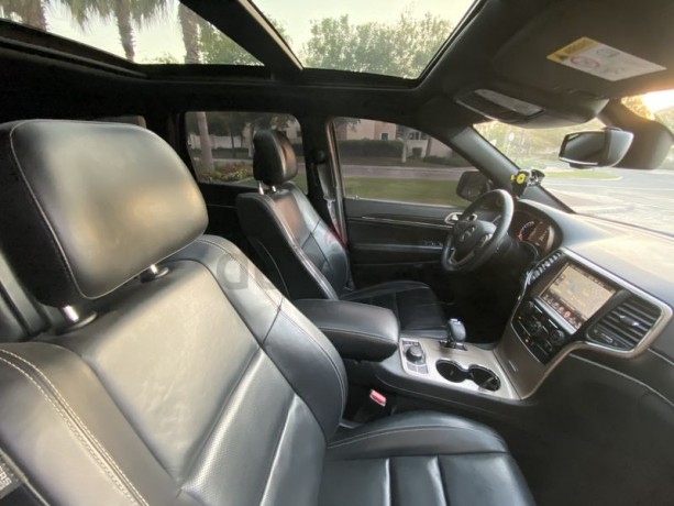 jeep-grand-cherokee-limited-plus-2015-v8-under-warranty-free-service-contract-big-5
