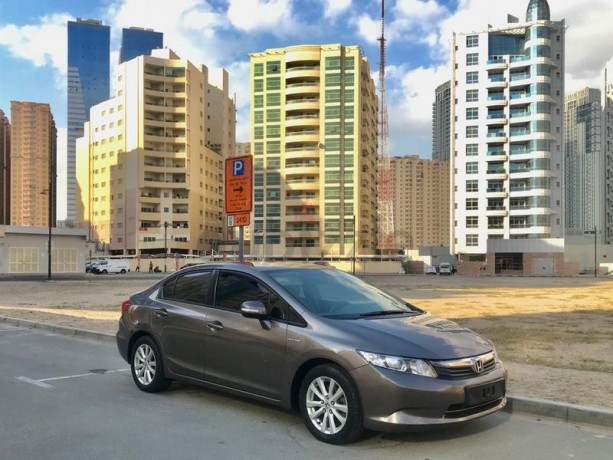 honda-civic-2012-gcc-specs-full-option-with-cruise-control-alloy-wheel-bluetooth-big-6
