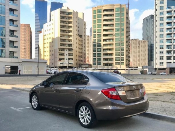 honda-civic-2012-gcc-specs-full-option-with-cruise-control-alloy-wheel-bluetooth-big-3