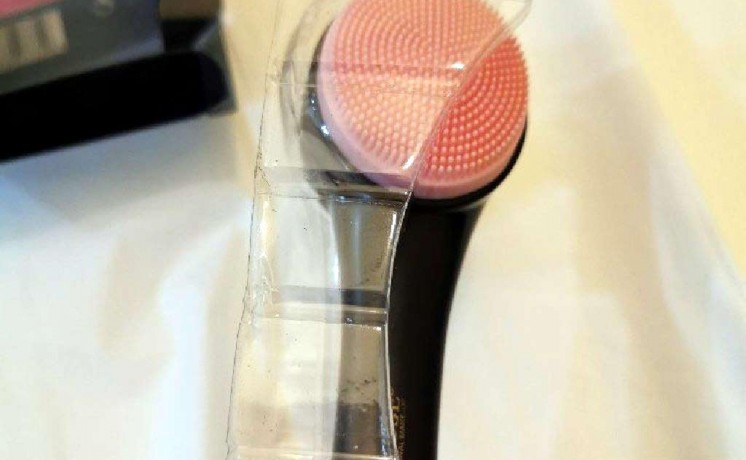 frsha-tnthyf-alojh-facial-cleaner-big-0