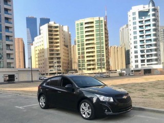  CHEVROLET CRUZE LT HATCHBACK MODEL 2013 GCC SPECS FULL OPTION SUNROOF CRUISE CONTROL LEATHER SEATS 