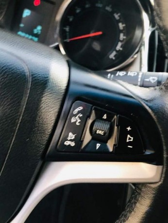 chevrolet-cruze-lt-hatchback-model-2013-gcc-specs-full-option-sunroof-cruise-control-leather-seats-big-17