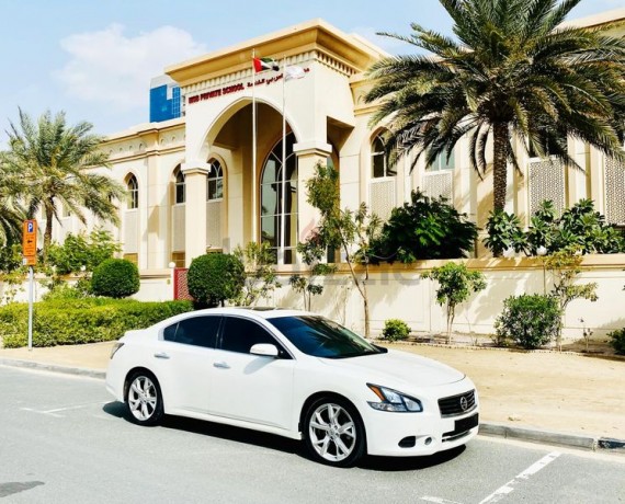 nissan-maxima-35-2014-gcc-specs-less-km-full-option-sunroof-cruise-camera-big-19