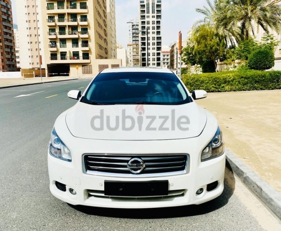 nissan-maxima-35-2014-gcc-specs-less-km-full-option-sunroof-cruise-camera-big-3