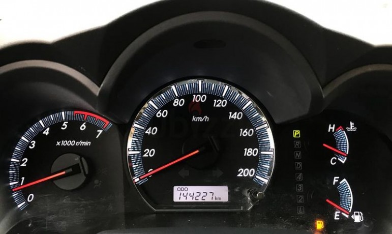 toyota-fortuner-trd-40-v6-model-2015-gcc-specs-bluetooth-cruise-control-7-seats-big-14