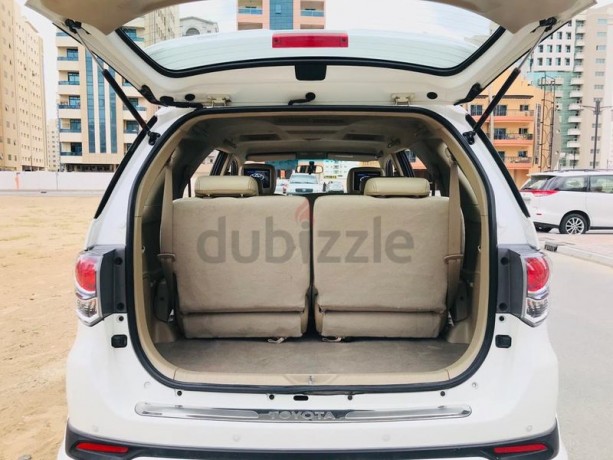 toyota-fortuner-trd-40-v6-model-2015-gcc-specs-bluetooth-cruise-control-7-seats-big-9