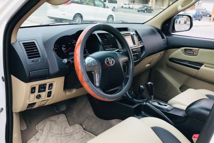 toyota-fortuner-trd-40-v6-model-2015-gcc-specs-bluetooth-cruise-control-7-seats-big-7