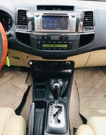 toyota-fortuner-trd-40-v6-model-2015-gcc-specs-bluetooth-cruise-control-7-seats-big-6